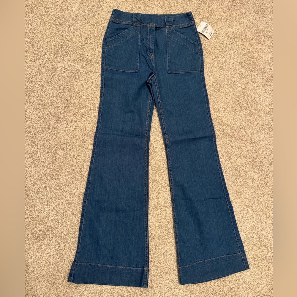 NWT Forever21 High-waisted Flare Jeans